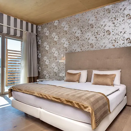 Hotel Madruzzo 4*
