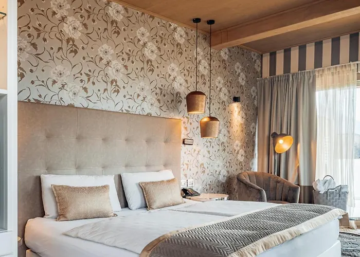 Отель Madruzzo 4*