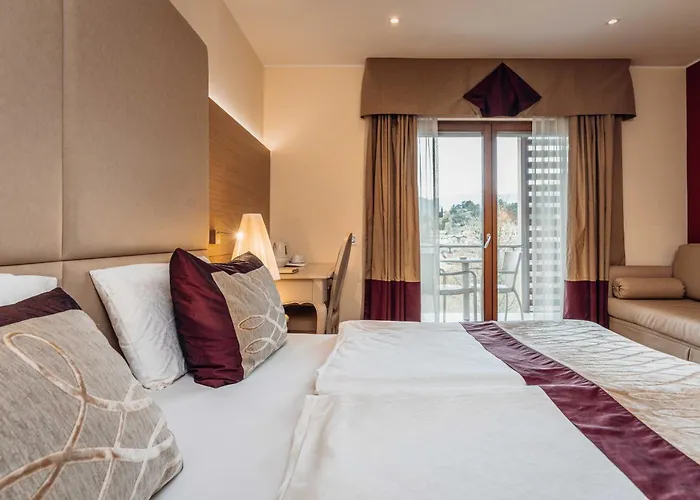 Отель Madruzzo Тренто